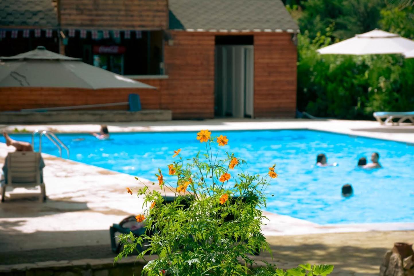 Wald Hotel Лагодехи Екстериор снимка