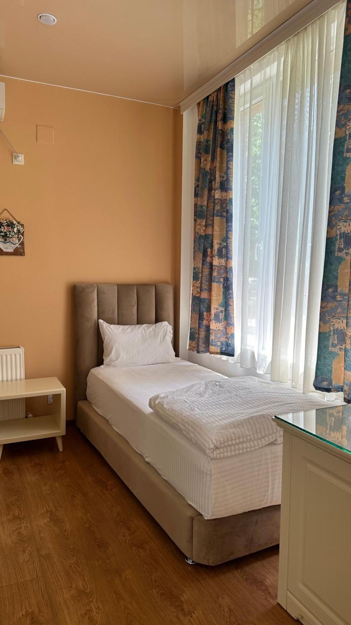 Wald Hotel Лагодехи Екстериор снимка