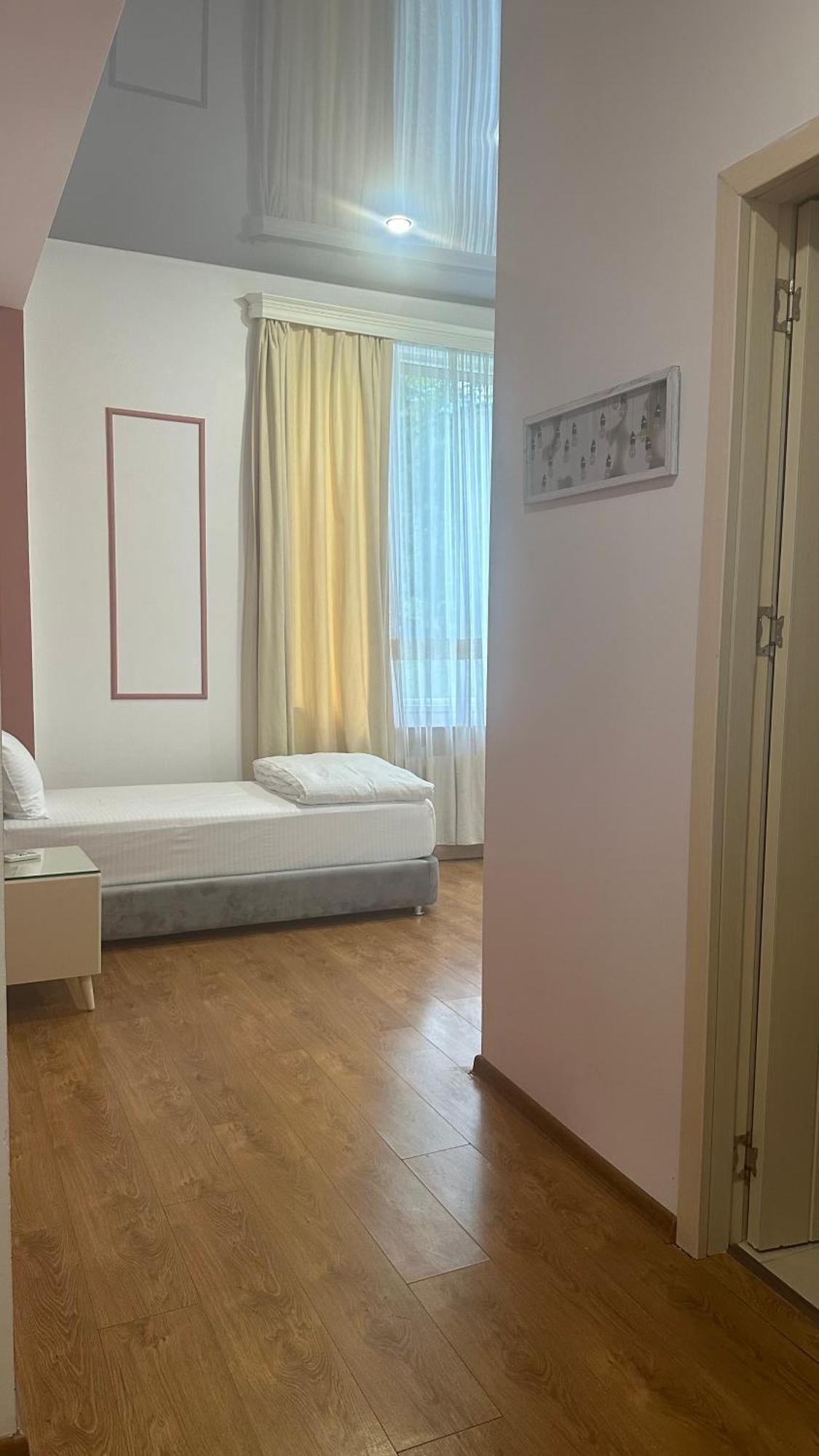 Wald Hotel Лагодехи Екстериор снимка