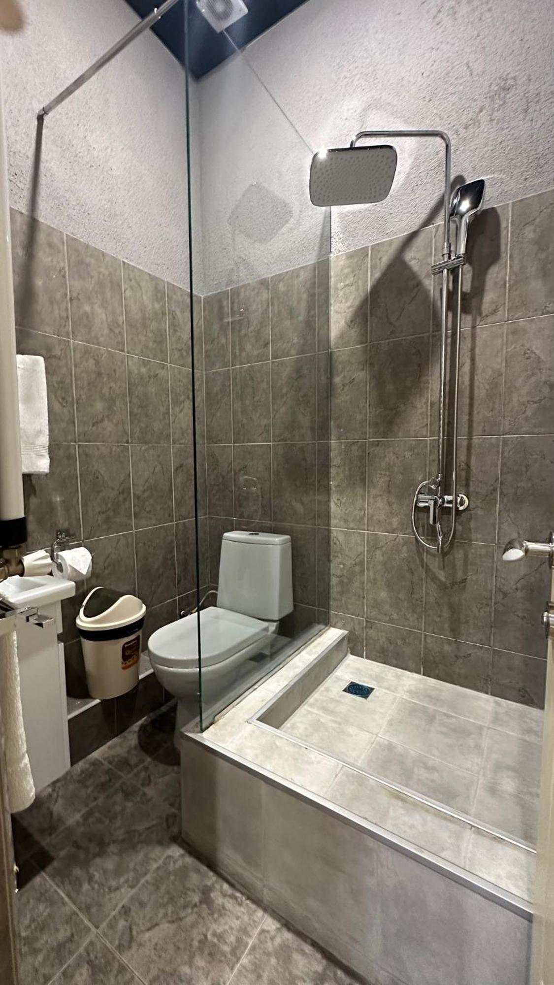 Wald Hotel Лагодехи Екстериор снимка