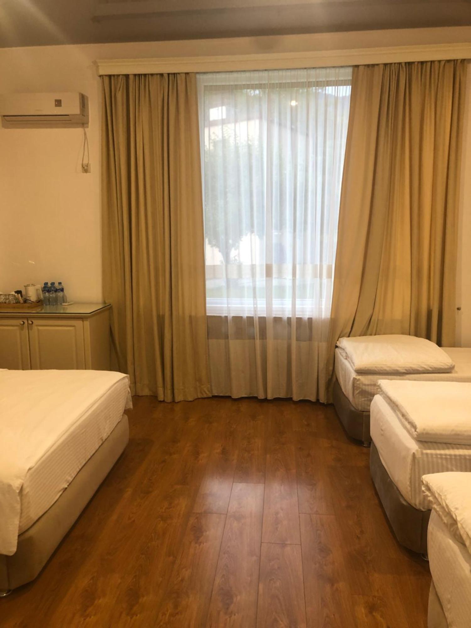 Wald Hotel Лагодехи Екстериор снимка