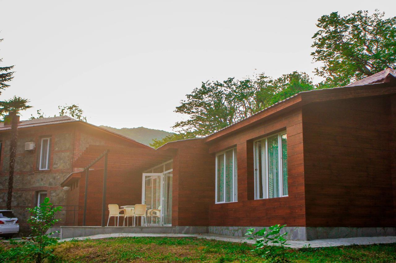 Wald Hotel Лагодехи Екстериор снимка